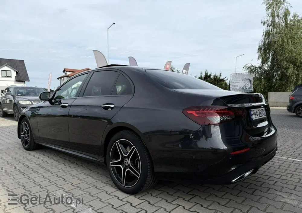 MERCEDES-BENZ Klasa E 400 d 4Matic 9G-TRONIC AMG Line