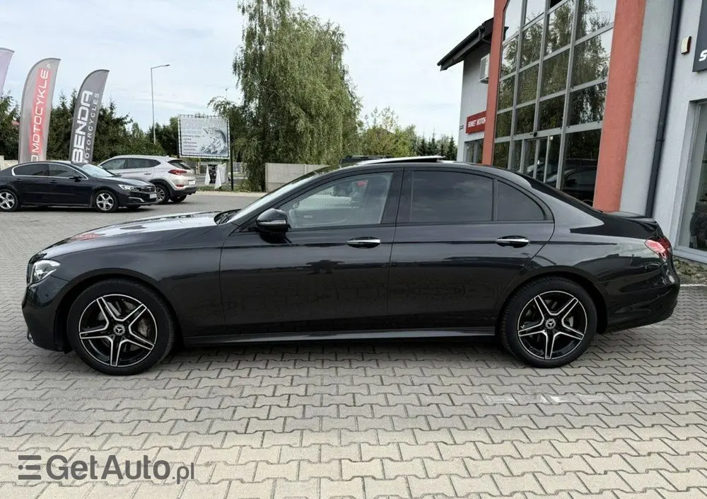 MERCEDES-BENZ Klasa E 400 d 4Matic 9G-TRONIC AMG Line