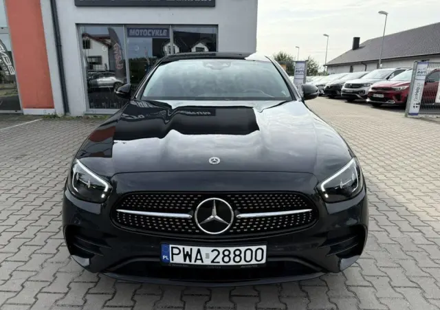 MERCEDES-BENZ Klasa E 400 d 4Matic 9G-TRONIC AMG Line