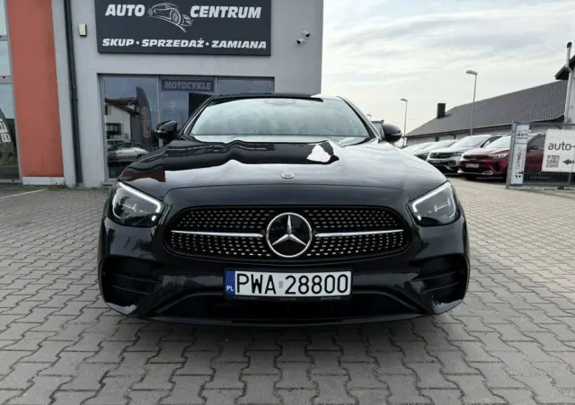 MERCEDES-BENZ Klasa E 400 d 4Matic 9G-TRONIC AMG Line
