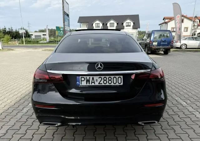 MERCEDES-BENZ Klasa E 400 d 4Matic 9G-TRONIC AMG Line