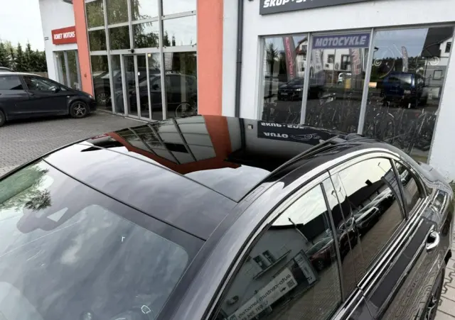MERCEDES-BENZ Klasa E 400 d 4Matic 9G-TRONIC AMG Line
