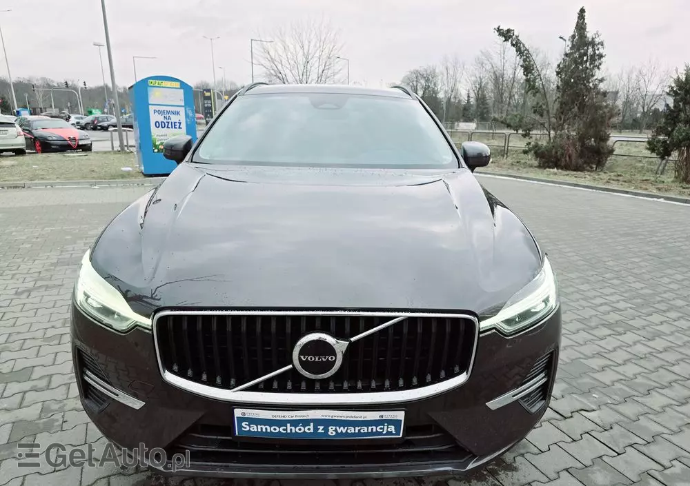 VOLVO XC 60 B4 D Momentum Pro
