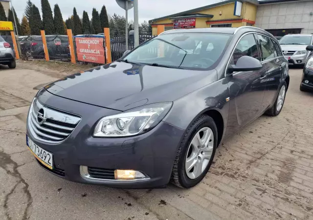 OPEL Insignia 1.8 Cosmo