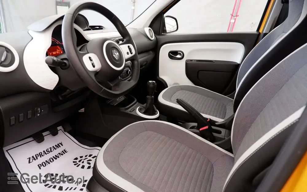 RENAULT Twingo 