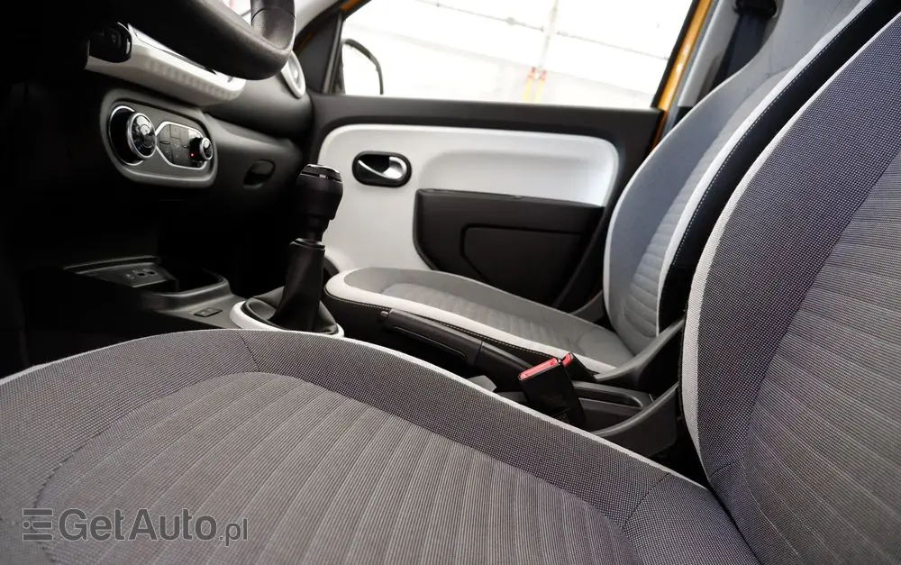 RENAULT Twingo 
