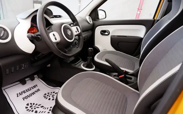 RENAULT Twingo 