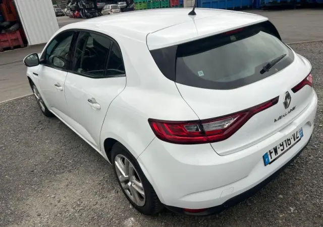 RENAULT Megane 