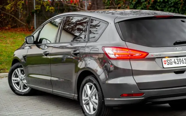 FORD S-Max 2.0 EcoBlue Trend