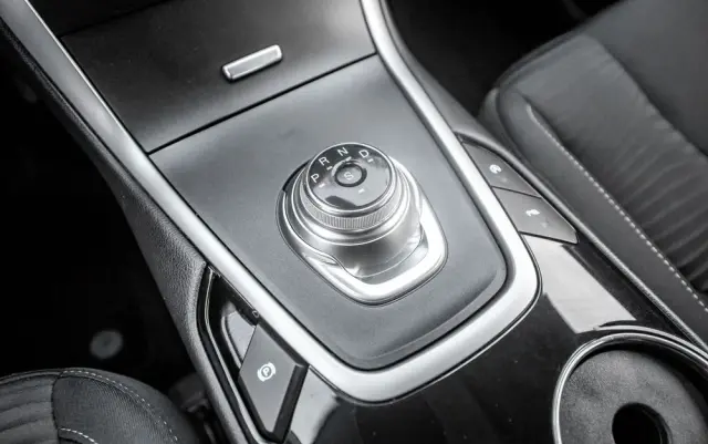 FORD S-Max 2.0 EcoBlue Trend