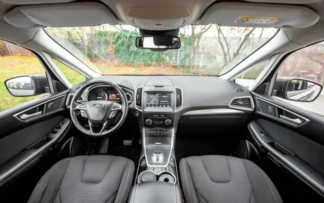 FORD S-Max 2.0 EcoBlue Trend