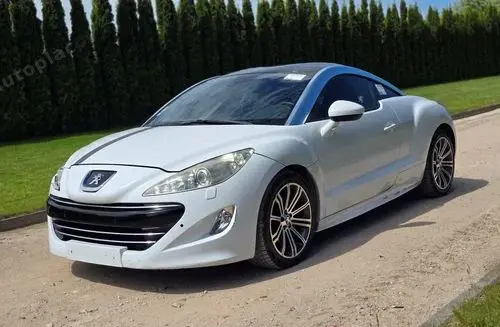 PEUGEOT RCZ 