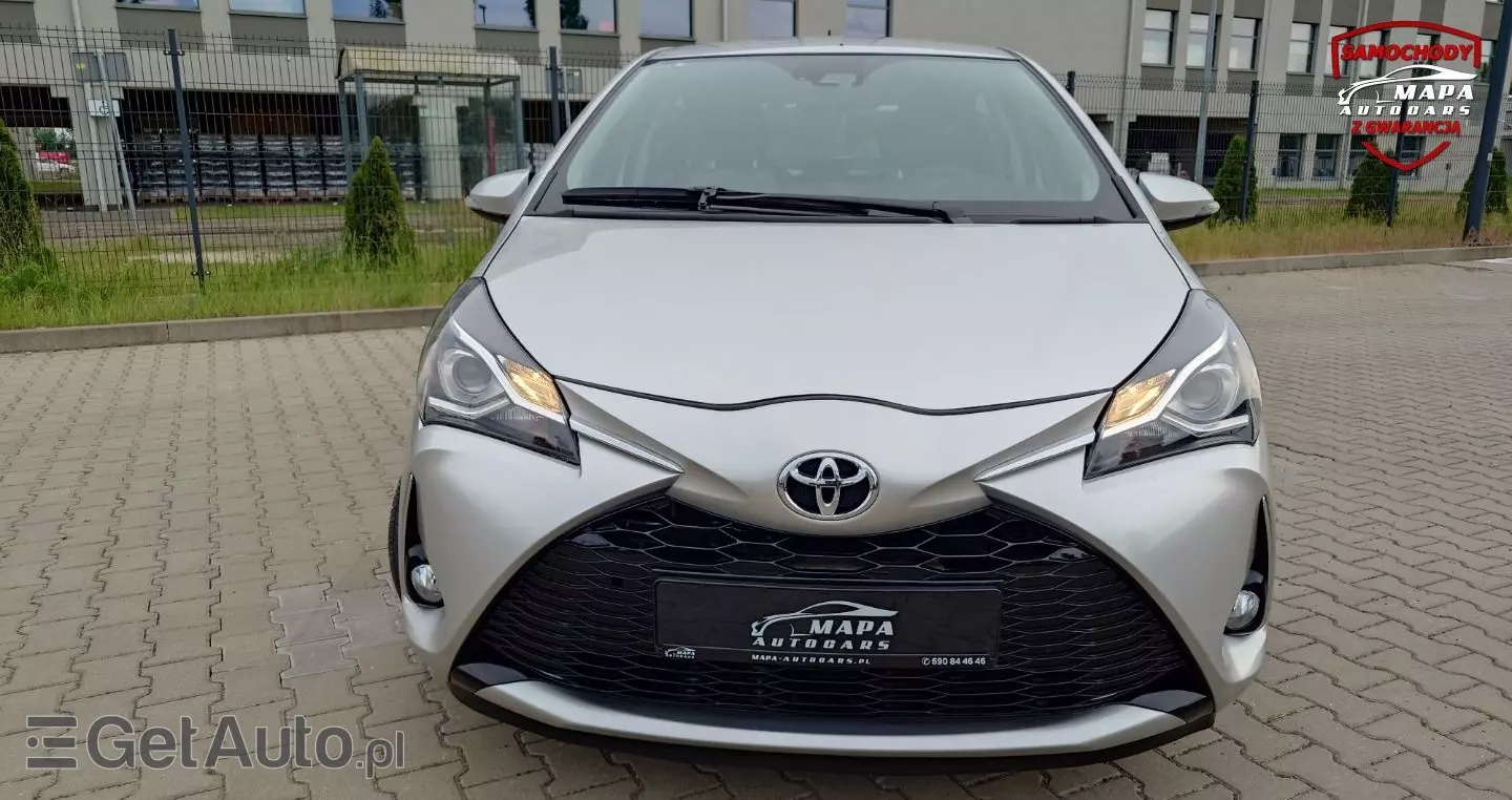 TOYOTA Yaris 