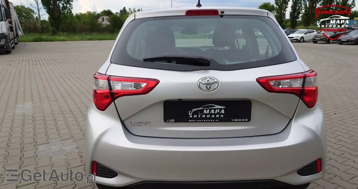 TOYOTA Yaris 