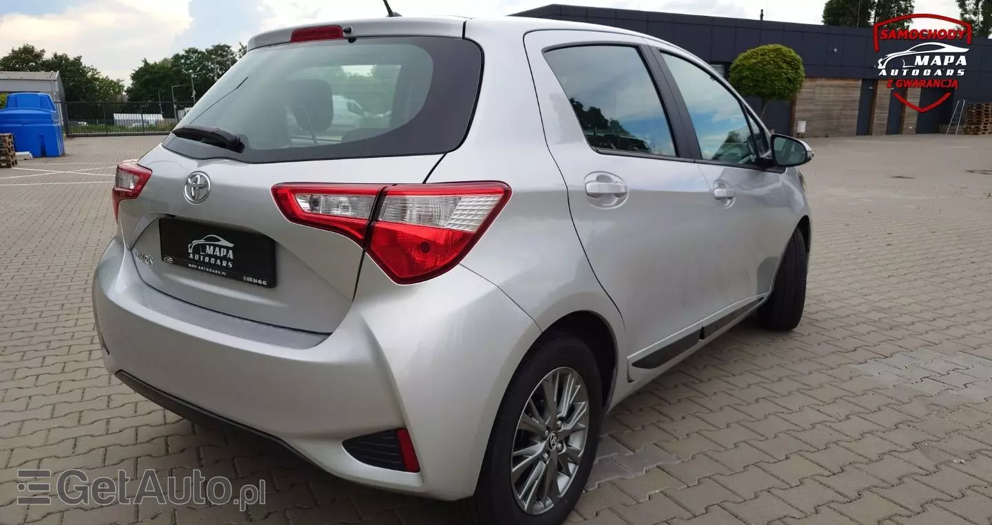 TOYOTA Yaris 
