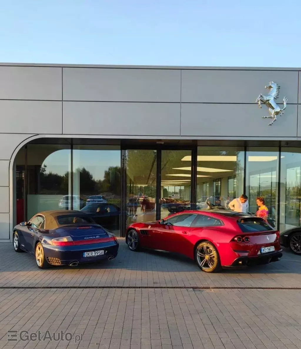 FERRARI Gtc4 