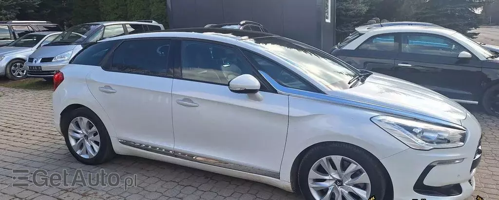 CITROEN DS5 