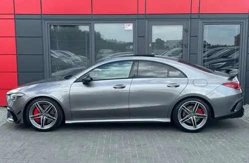 MERCEDES-BENZ CLA 