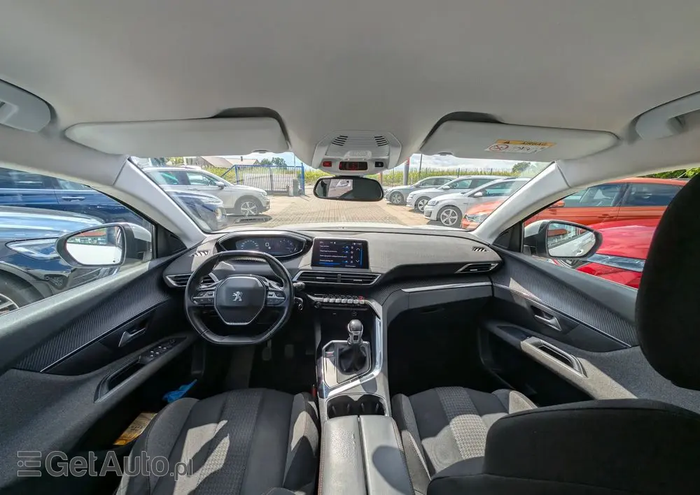 PEUGEOT 5008 1.2 PureTech Active Pack S&S