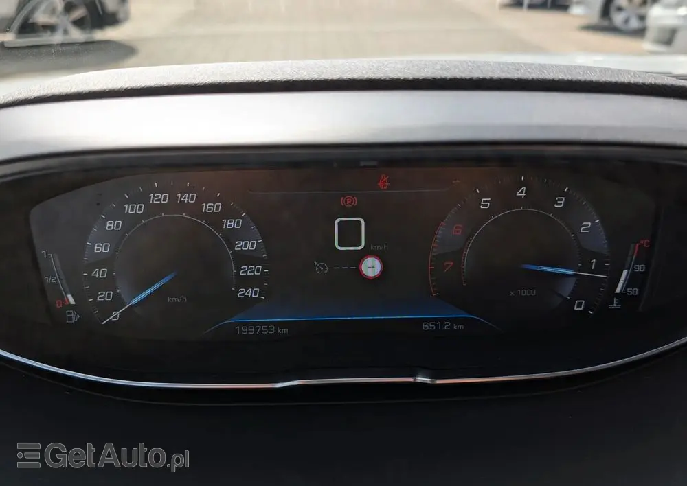 PEUGEOT 5008 1.2 PureTech Active Pack S&S