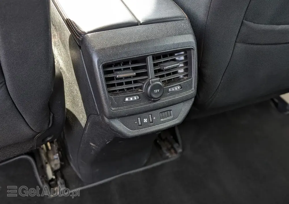 PEUGEOT 5008 1.2 PureTech Active Pack S&S