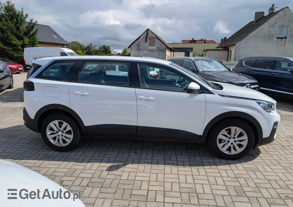 PEUGEOT 5008 1.2 PureTech Active Pack S&S