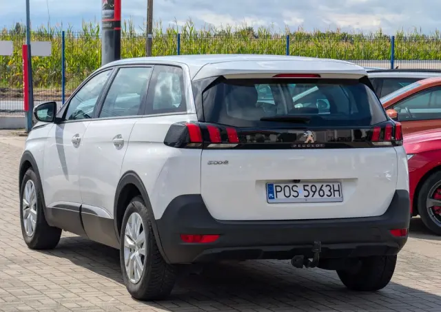 PEUGEOT 5008 1.2 PureTech Active Pack S&S