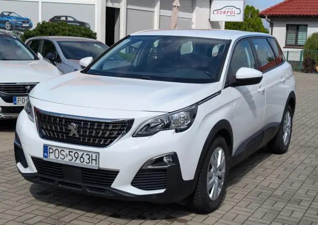 PEUGEOT 5008 1.2 PureTech Active Pack S&S