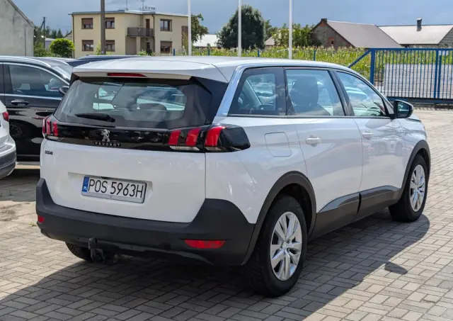 PEUGEOT 5008 1.2 PureTech Active Pack S&S