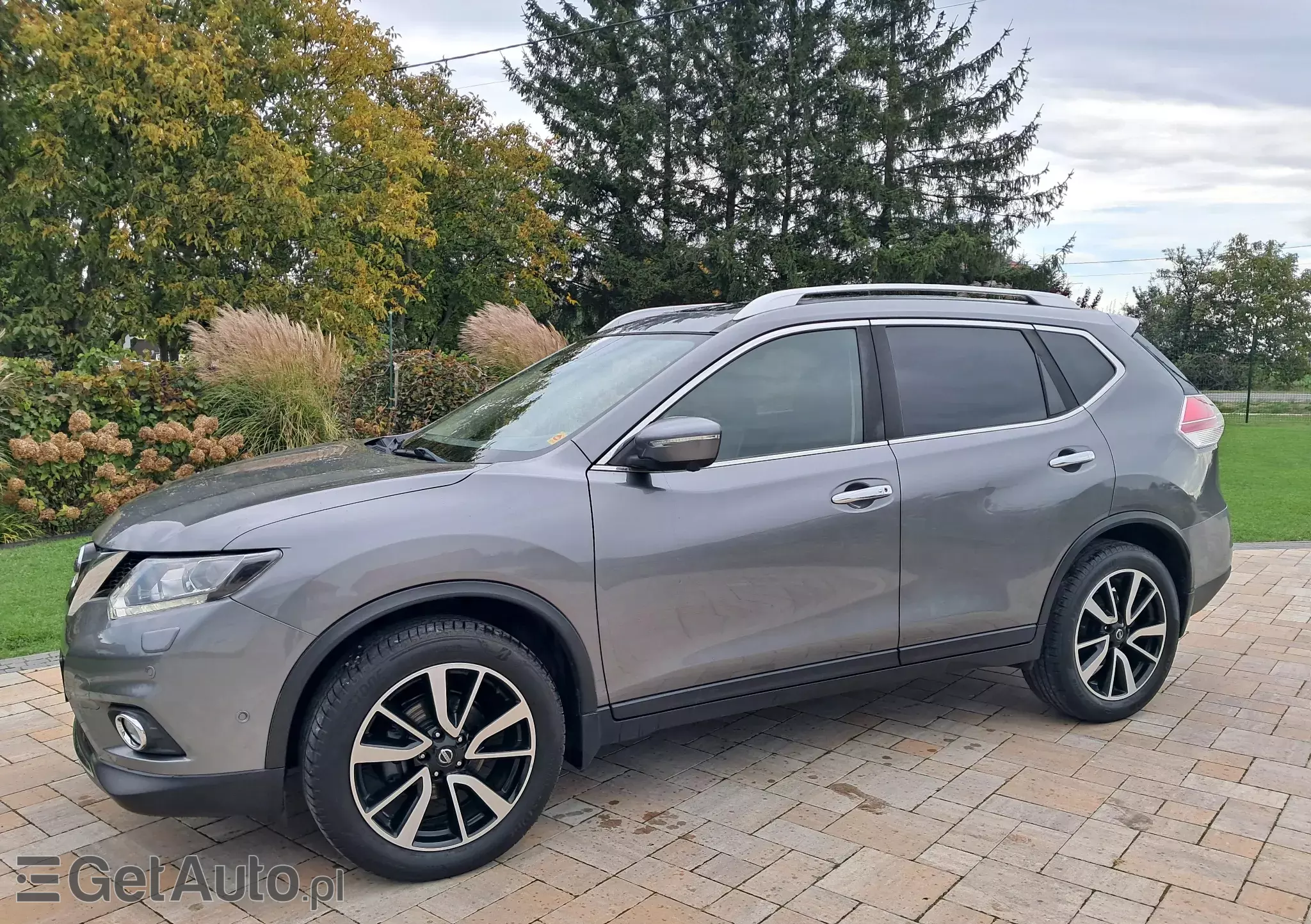 NISSAN X-Trail Tekna