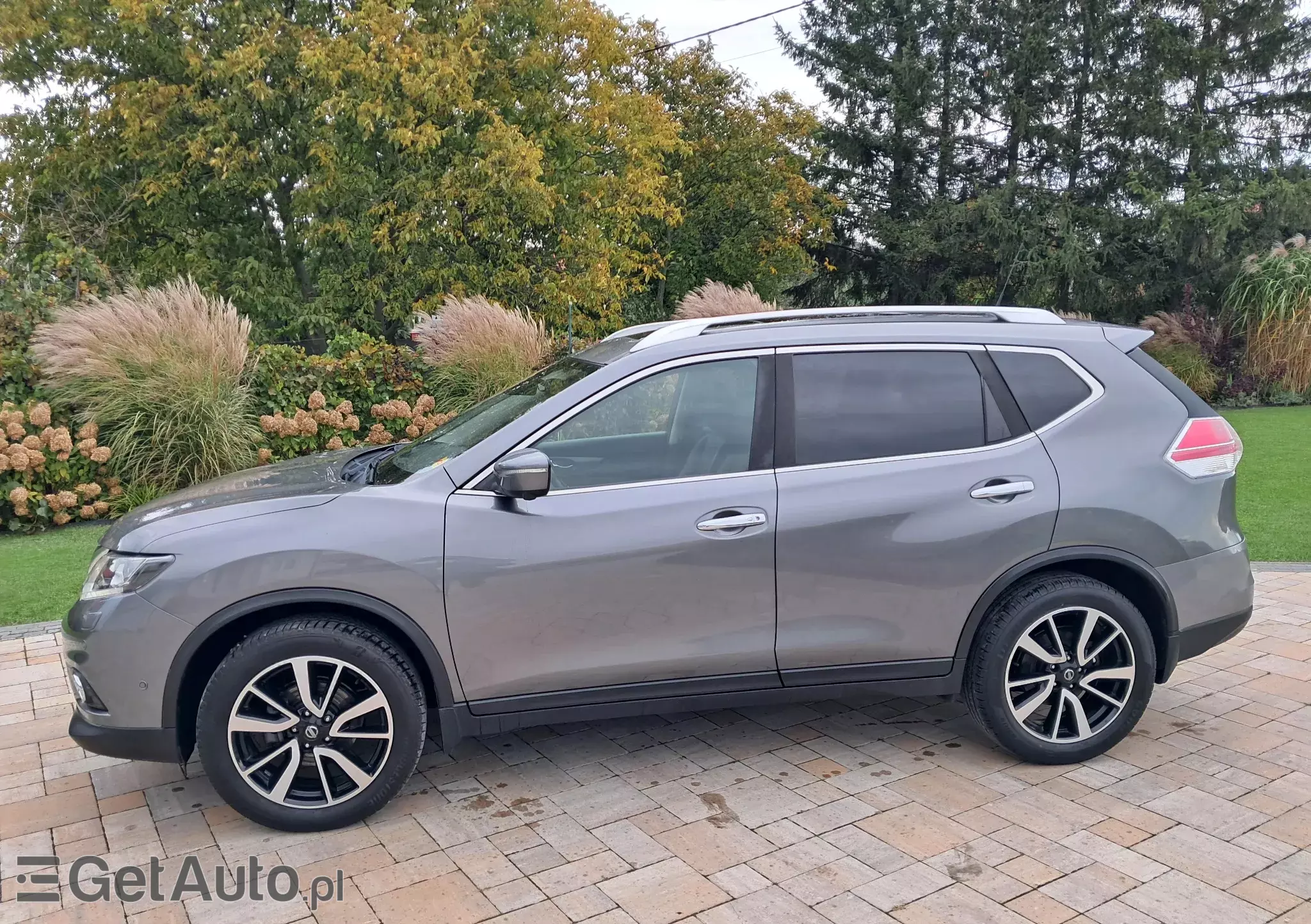 NISSAN X-Trail Tekna