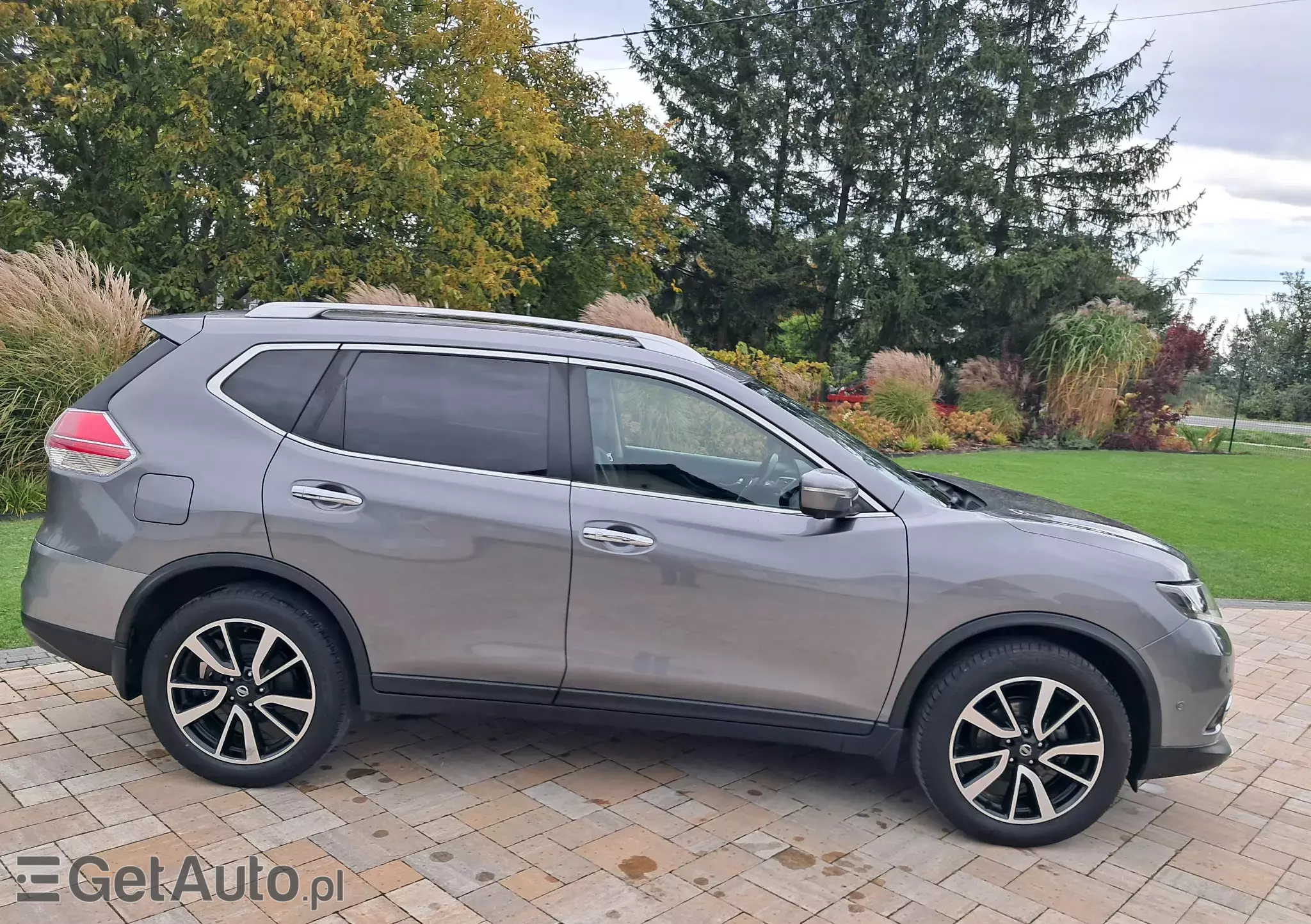 NISSAN X-Trail Tekna