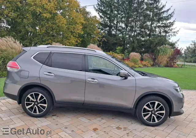 NISSAN X-Trail Tekna
