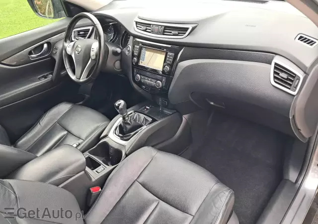 NISSAN X-Trail Tekna