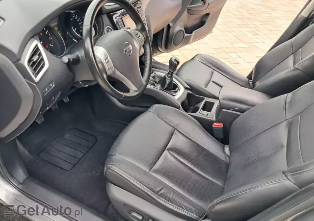 NISSAN X-Trail Tekna