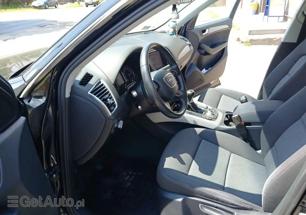 AUDI Q5 2.0 TDI