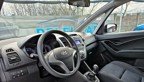 HYUNDAI Ix20 