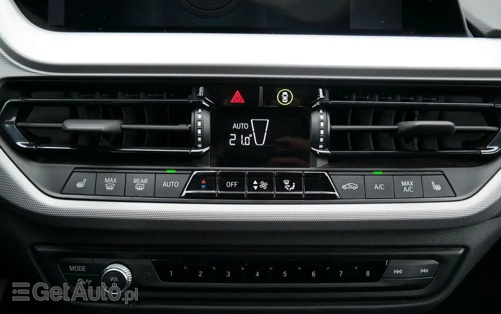 BMW Seria 1 118i Advantage