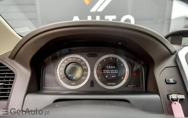 VOLVO XC 60 T6 AWD Momentum