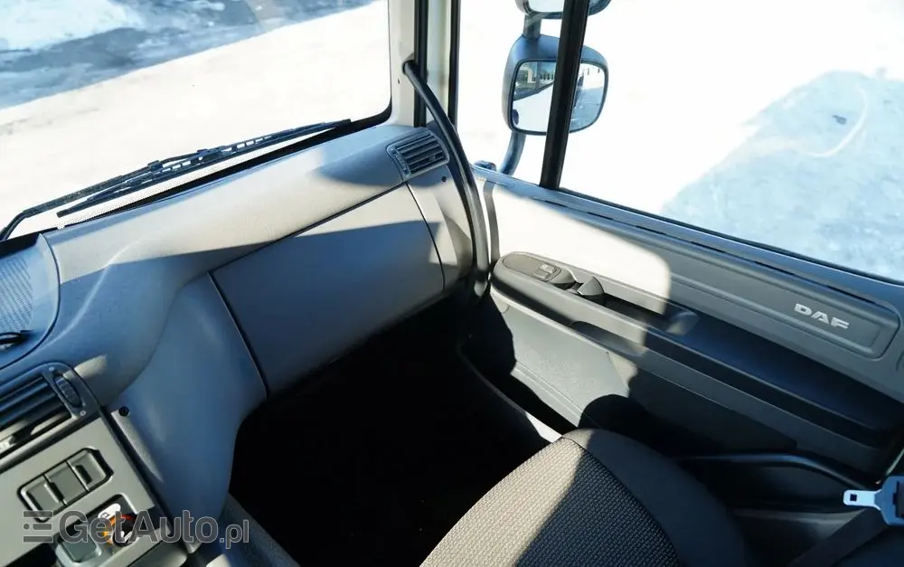 DAF CF 440 / 8x4 / BETONOMIESZARKA SCHWING STETTER / GRUSZKA 9 M3 / AUTOMAT / KAMERA / 