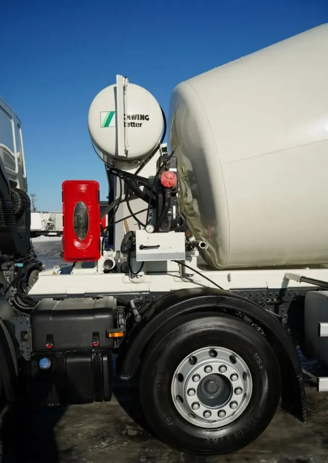 DAF CF 440 / 8x4 / BETONOMIESZARKA SCHWING STETTER / GRUSZKA 9 M3 / AUTOMAT / KAMERA / 