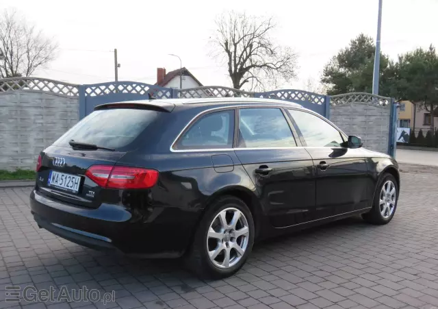 AUDI A4 Avant 2.0 TDI quattro