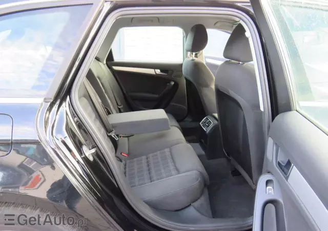 AUDI A4 Avant 2.0 TDI quattro