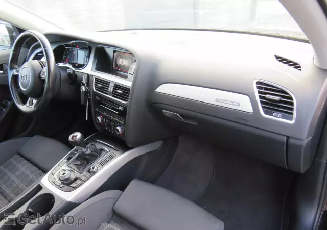 AUDI A4 Avant 2.0 TDI quattro