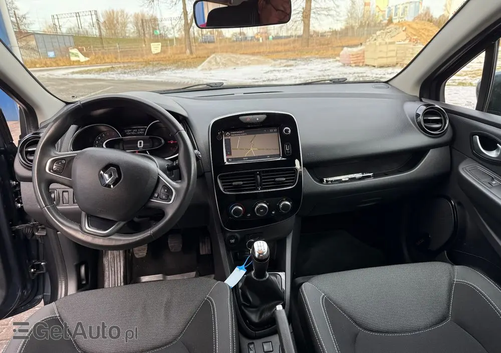 RENAULT Clio 