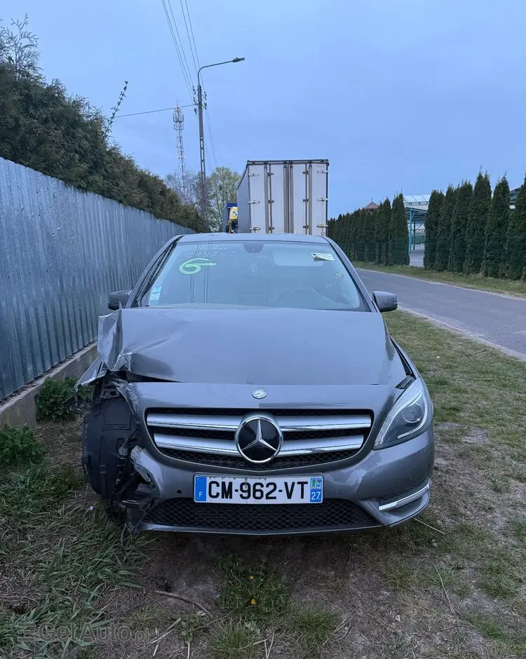 MERCEDES-BENZ Klasa B 