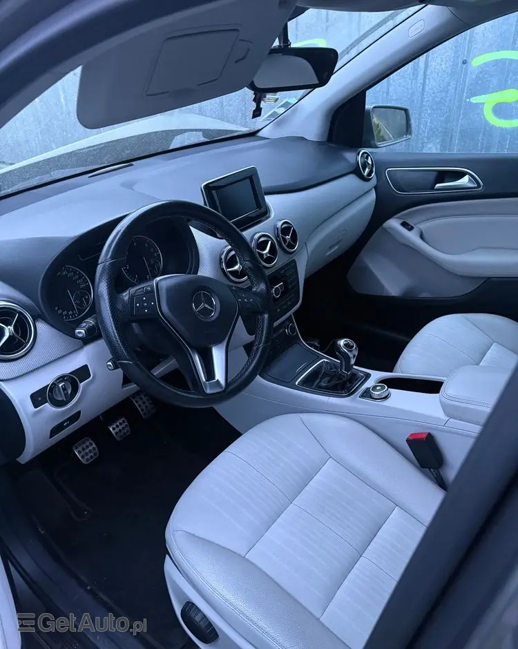 MERCEDES-BENZ Klasa B 