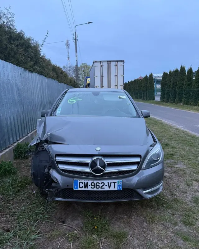 MERCEDES-BENZ Klasa B 