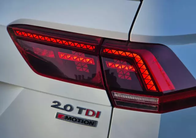 VOLKSWAGEN Tiguan 2.0 TDI SCR 4MOTION DSG Highline