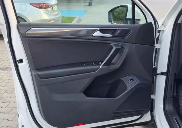 VOLKSWAGEN Tiguan 2.0 TDI SCR 4MOTION DSG Highline